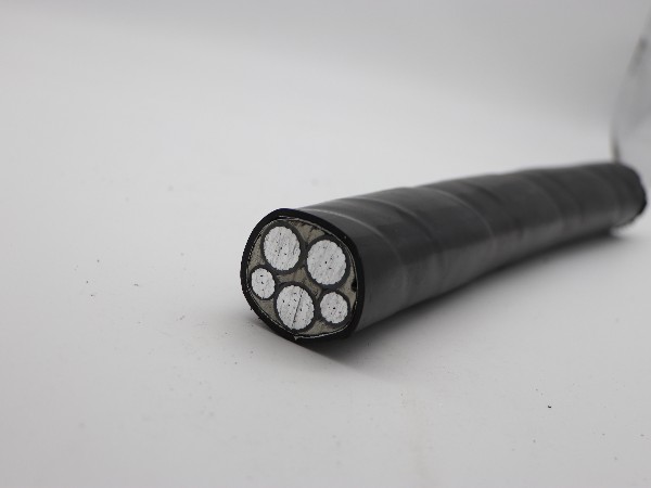 YJLV22-1KV 3X150+2X70<i style='color:red'>鋁芯電纜</i>線價格多少錢？